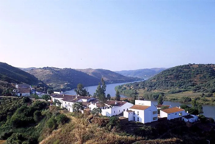 Casa De Las Letrinas Alta, 2 Habt 5 Mas 1 Pers Max Chimenea Con Horno Puerto de la Laja